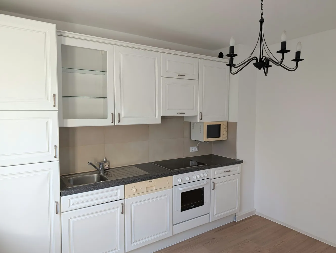 3 Zimmer Wohnung mit 93 m² in Mannheim – Bild 3