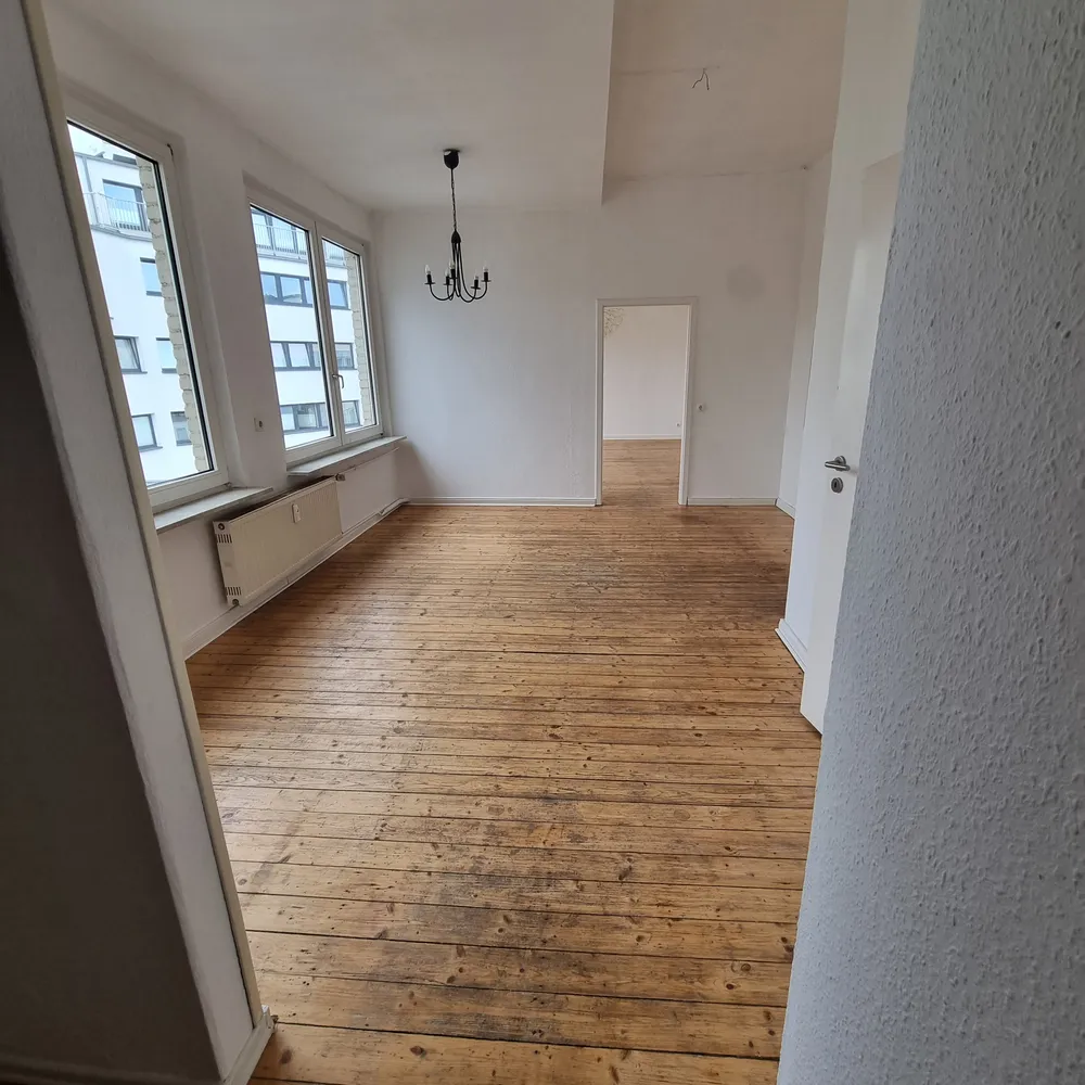4 Zimmer Wohnung mit 103 m² in Krefeld – Bild 3