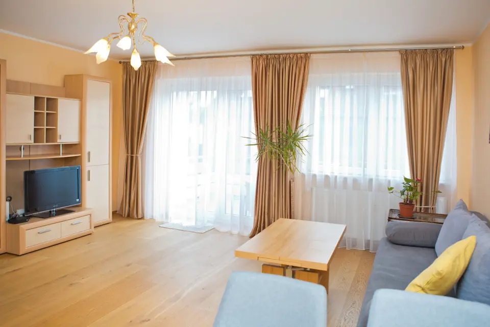WG-Zimmer mit 65 m² in Erkrath – Bild 2