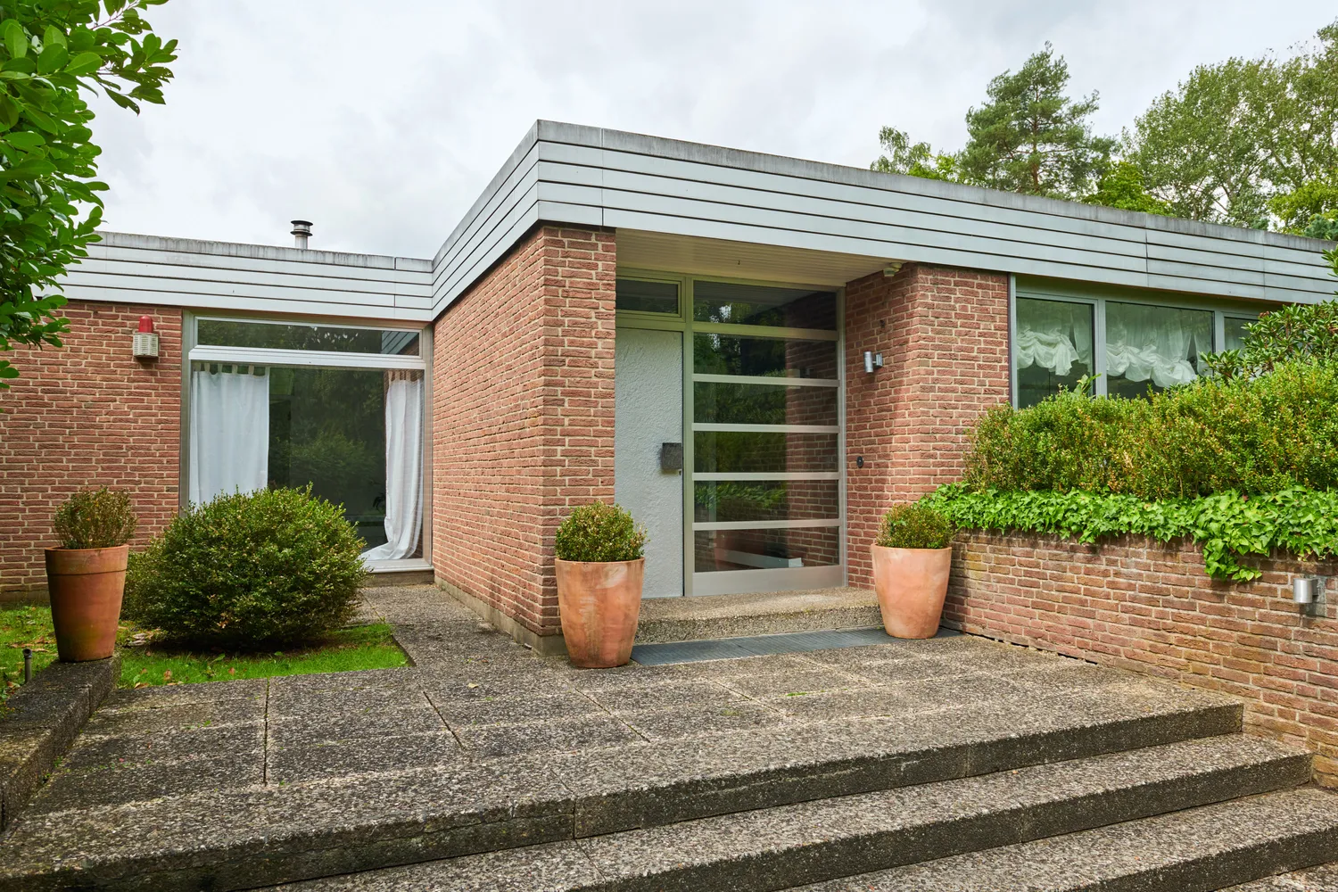 6 room house with 325 m² in Lüneburg – Photo 5