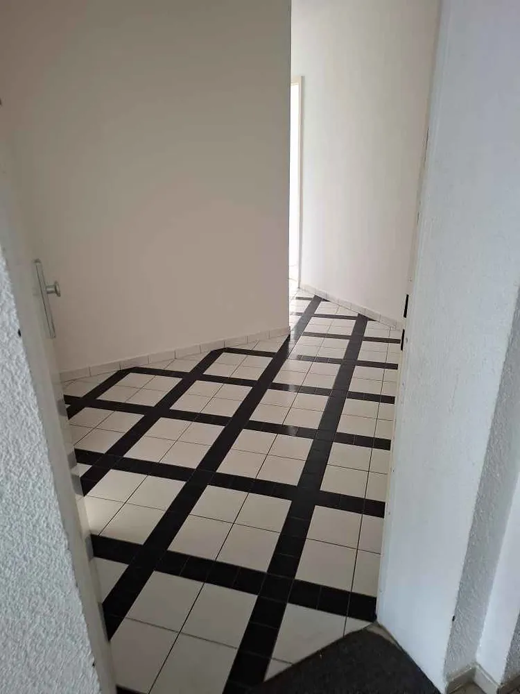 2 Zimmer Wohnung mit 65 m² in Frankfurt am Main – Bild 2