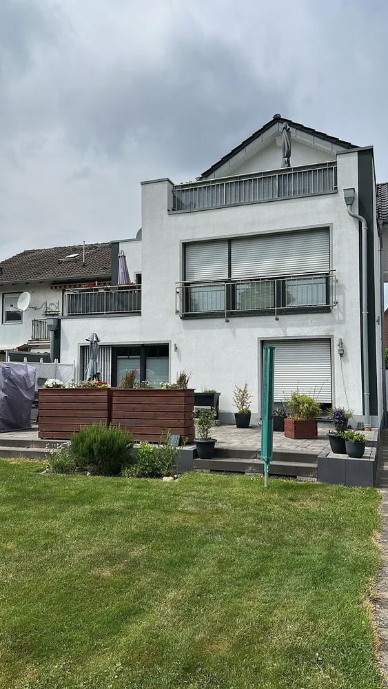 3 Zimmer Wohnung mit 96 m² in Kerpen – Bild 2