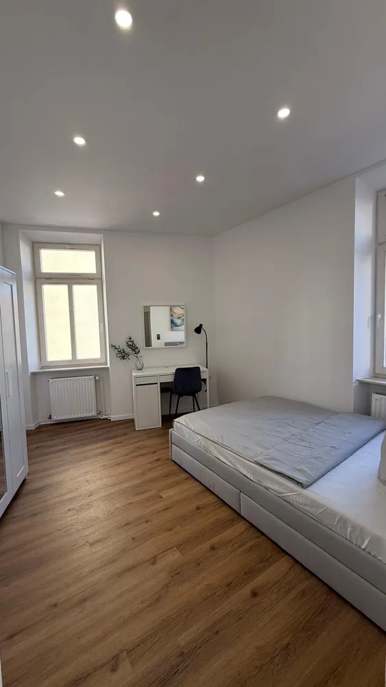 4 Zimmer Wohnung mit 13 m² in Nürnberg – Bild 1