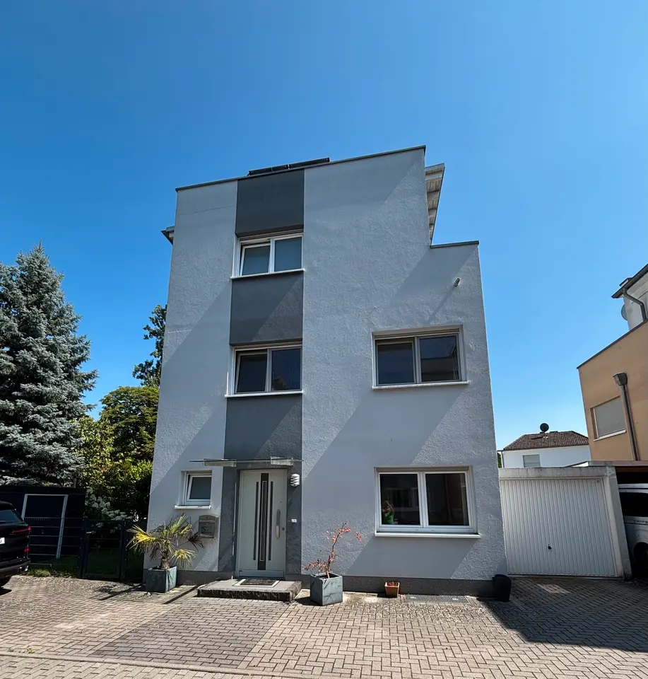 7 Zimmer Haus mit 205 m² in Rodgau – Bild 2
