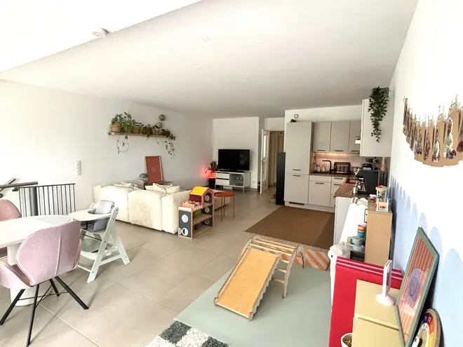 3 Zimmer Wohnung mit 104 m² in Köln – Bild 2
