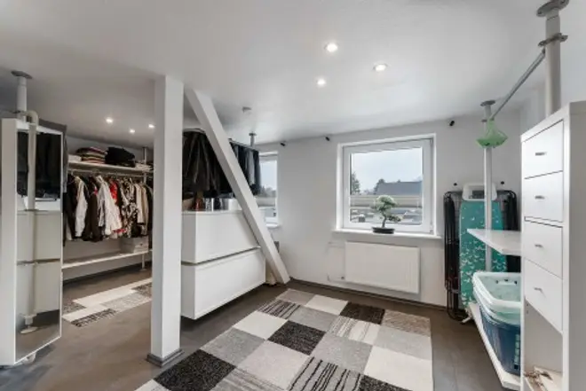 4 Zimmer Wohnung mit 114 m² in Hamburg – Bild 1