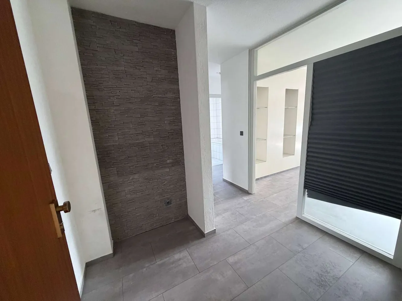3 Zimmer Wohnung mit 70 m² in Essen – Bild 2