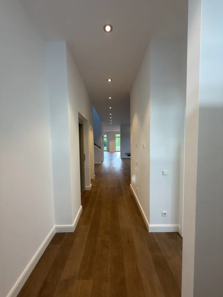 8 Zimmer Haus mit 320 m² in Meerbusch – Bild 2