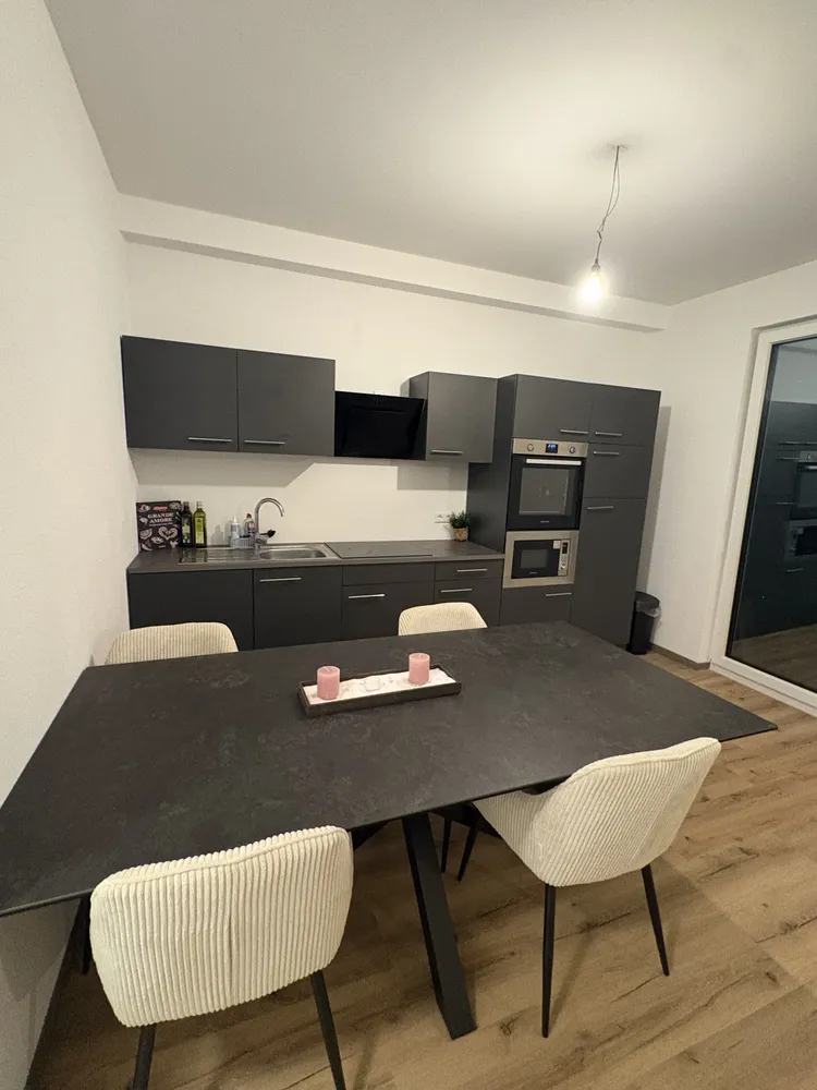 2 Zimmer Wohnung mit 55 m² in Karlsruhe – Bild 3