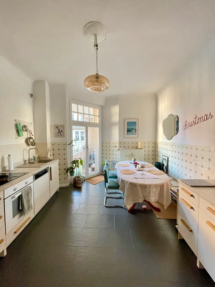 WG-Zimmer mit 94 m² in Pulheim – Bild 1