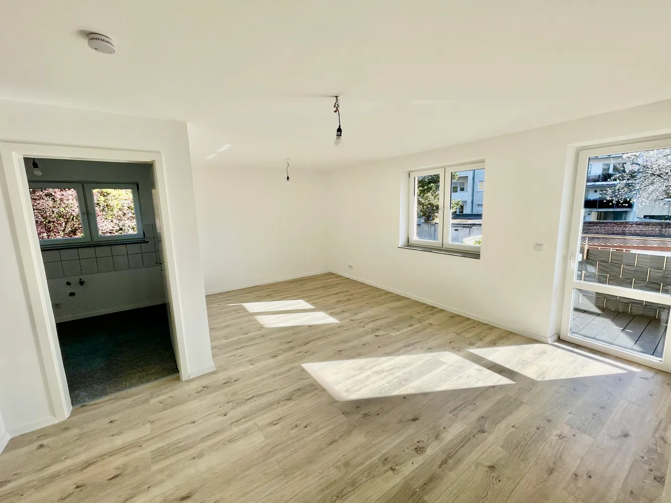 2 Zimmer Wohnung mit 60 m² in Düsseldorf – Bild 4