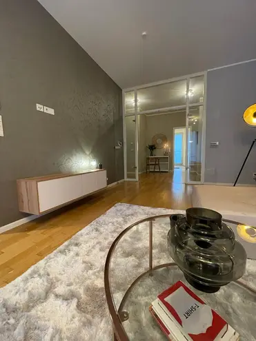 4 Zimmer Wohnung mit 131 m² in Berlin – Bild 3