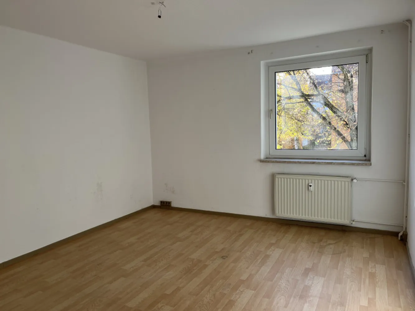 3 Zimmer Wohnung mit 64 m² in Weißenfels – Bild 4