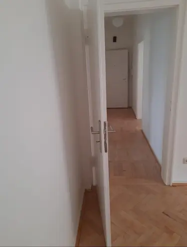2 Zimmer Wohnung mit 74 m² in Essen – Bild 4