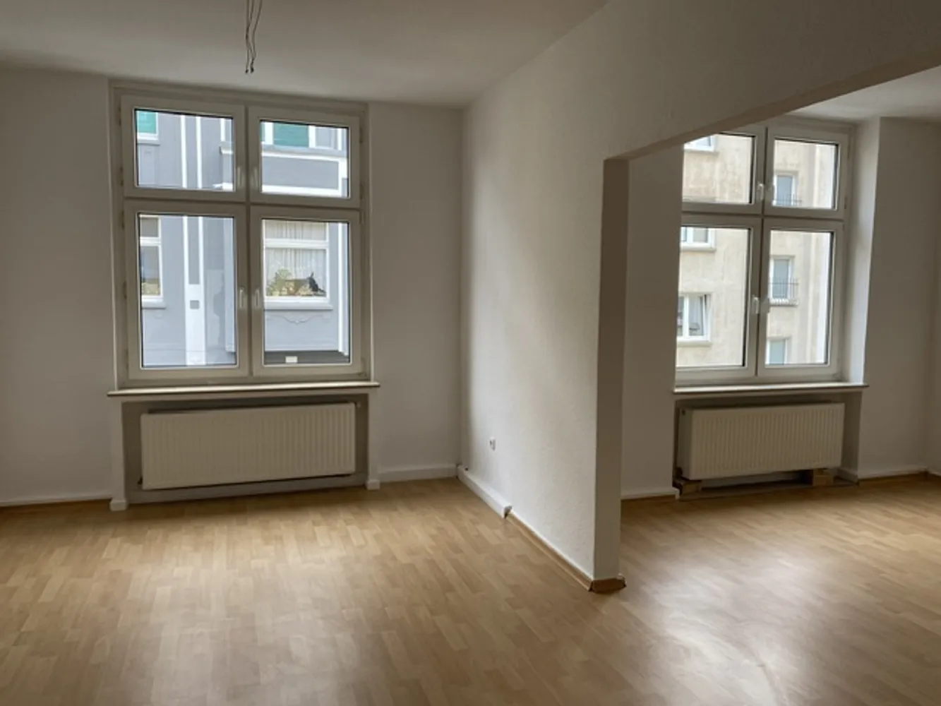 6 Zimmer Wohnung mit 167 m² in Essen – Bild 1