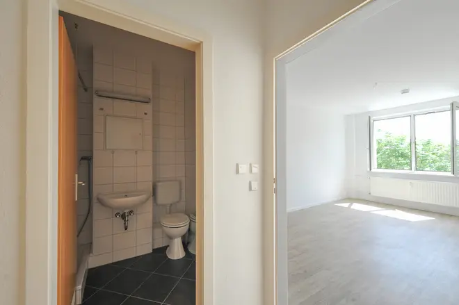 1 Zimmer Wohnung mit 23 m² in Halle (Saale) – Bild 5
