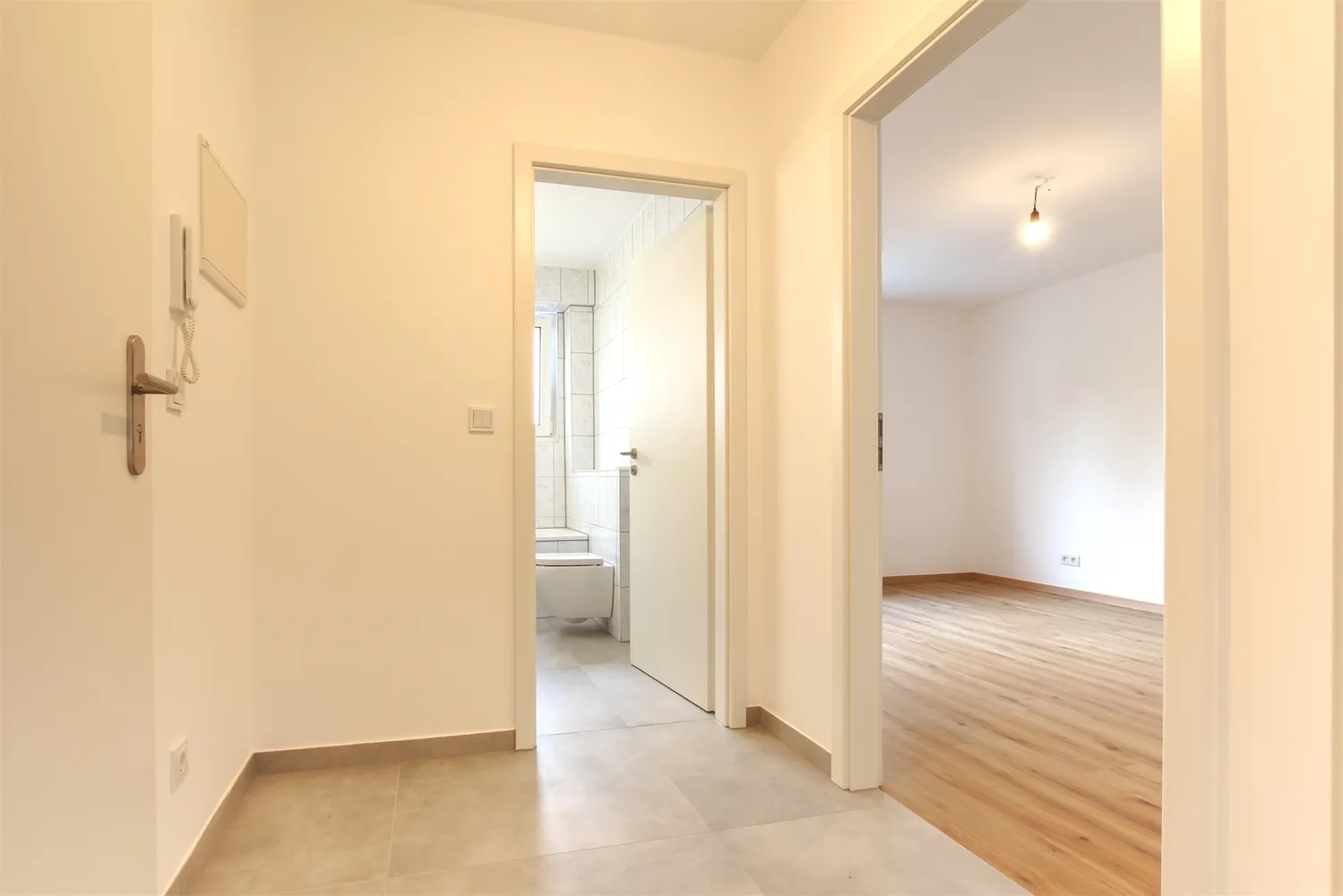 2 room apartment with 49 m² in Frankfurt am Main – Photo 9