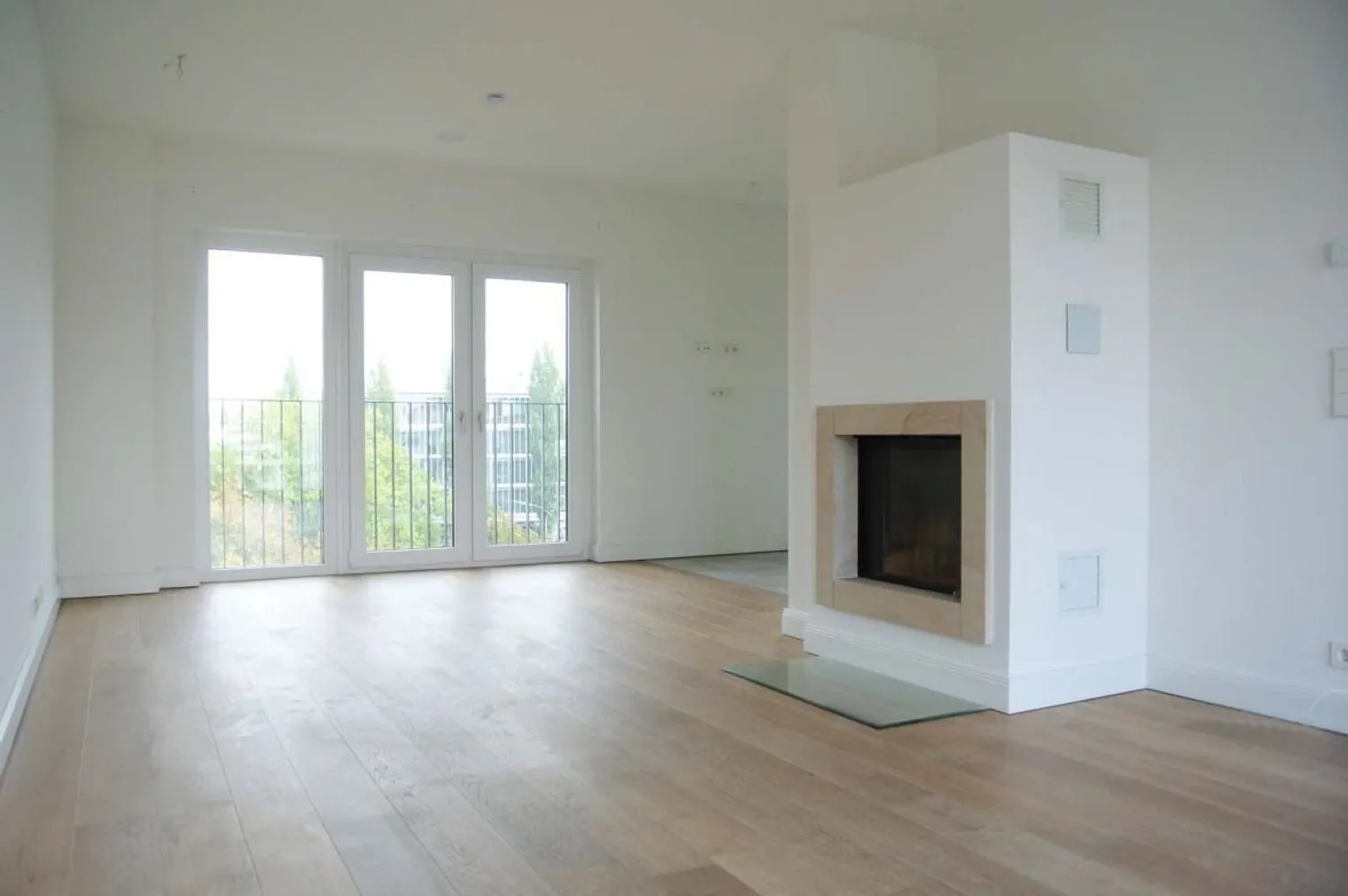 4 Zimmer Wohnung mit 122 m² in Hamburg – Bild 1