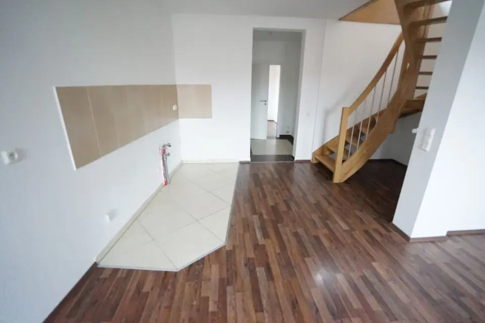 4 Zimmer Wohnung mit 70 m² in Delitzsch – Bild 2