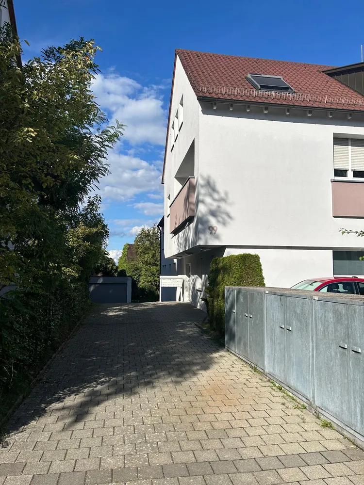 2 room apartment with 42 m² in Stuttgart – Photo 1