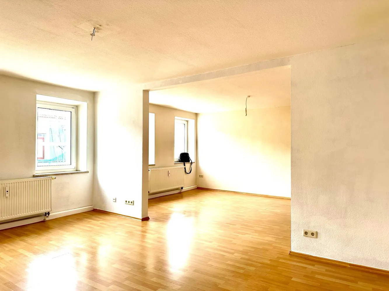 6 Zimmer Wohnung mit 125 m² in Nürnberg – Bild 2