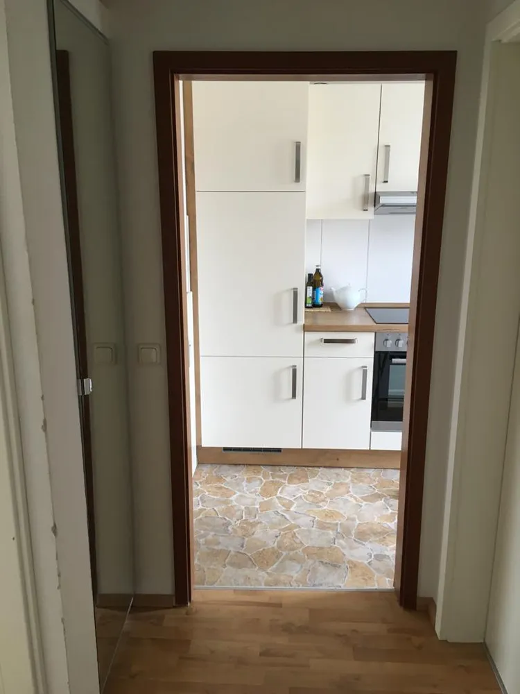 1 room apartment with 40 m² in Augsburg – Photo 11