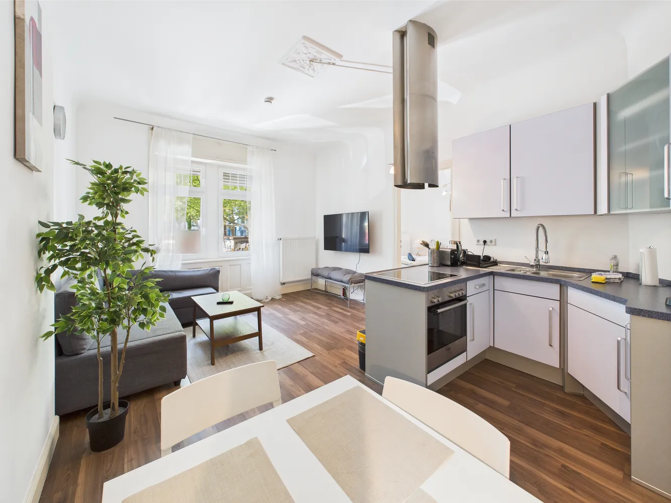 2 Zimmer Wohnung mit 60 m² in Wiesbaden – Bild 1