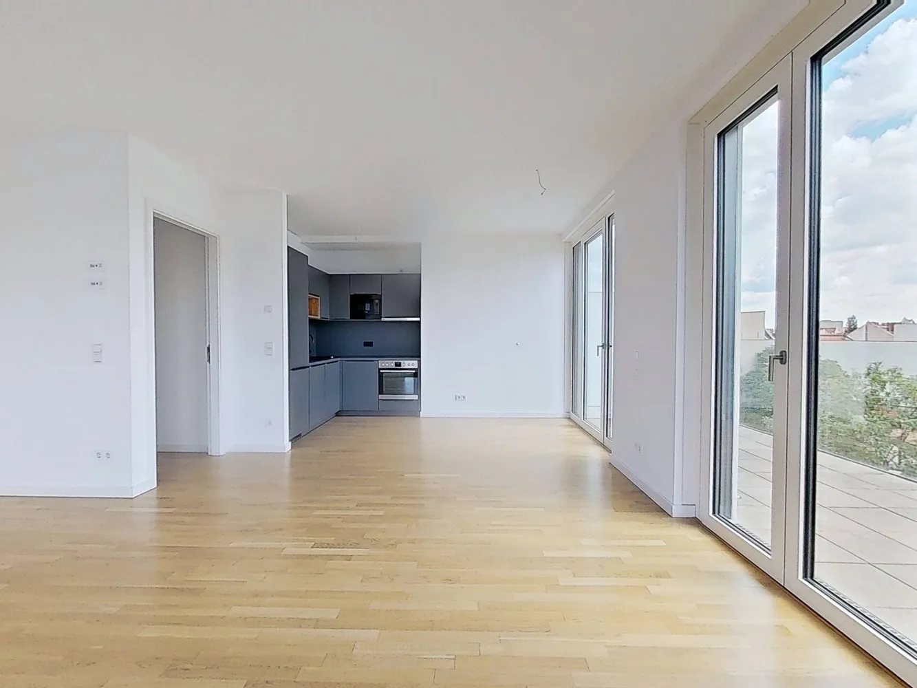 3 Zimmer Wohnung mit 100 m² in Berlin – Bild 2