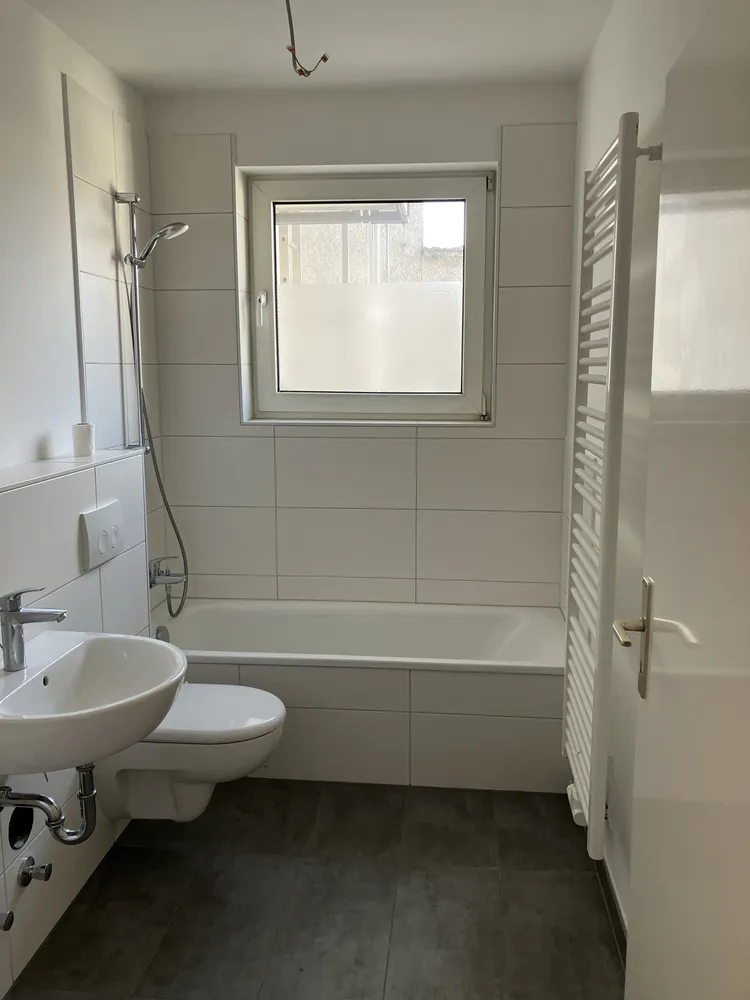 3 Zimmer Wohnung mit 65 m² in Wiesbaden – Bild 1