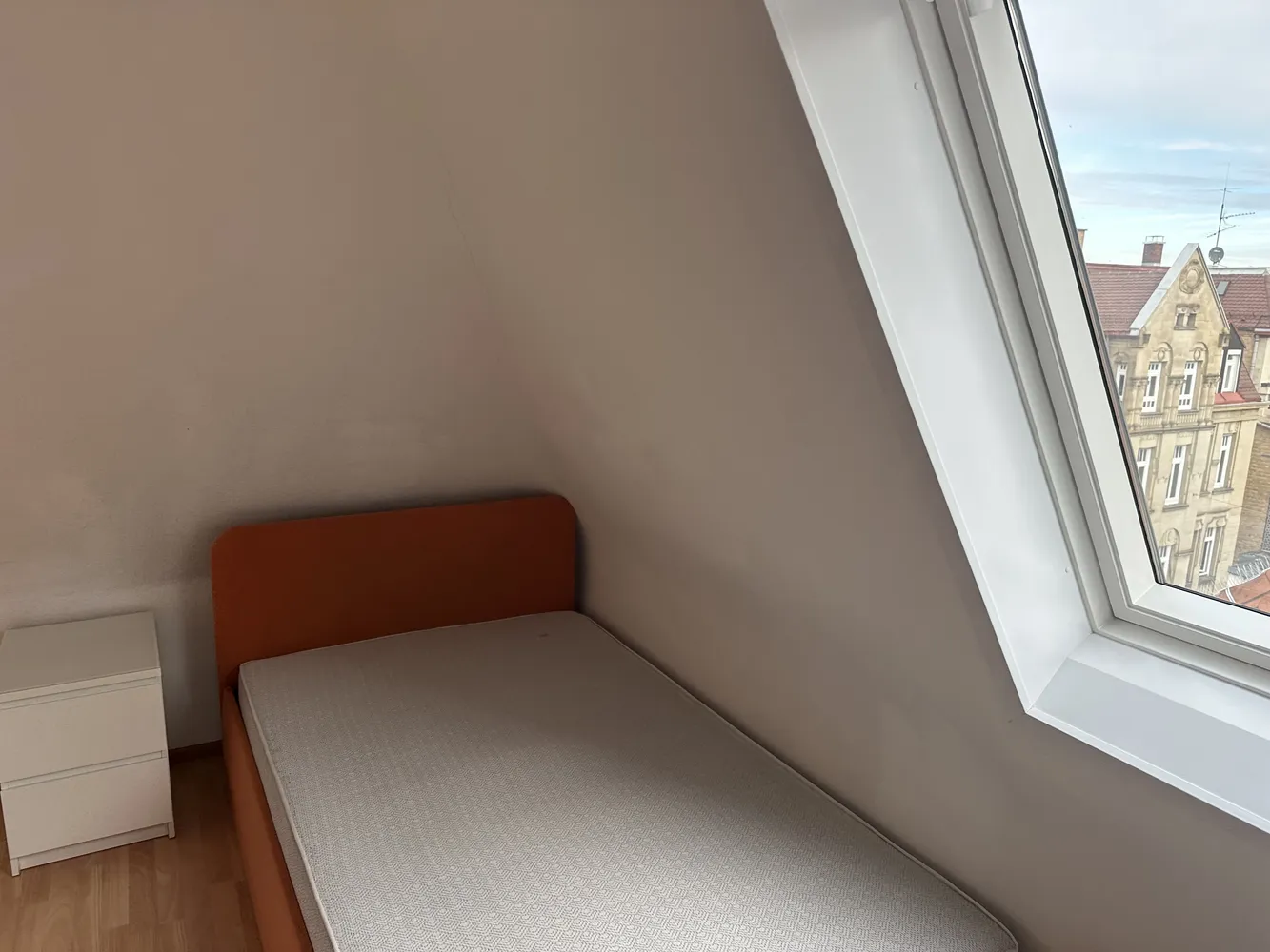 1 room apartment with 23 m² in Stuttgart – Photo 9