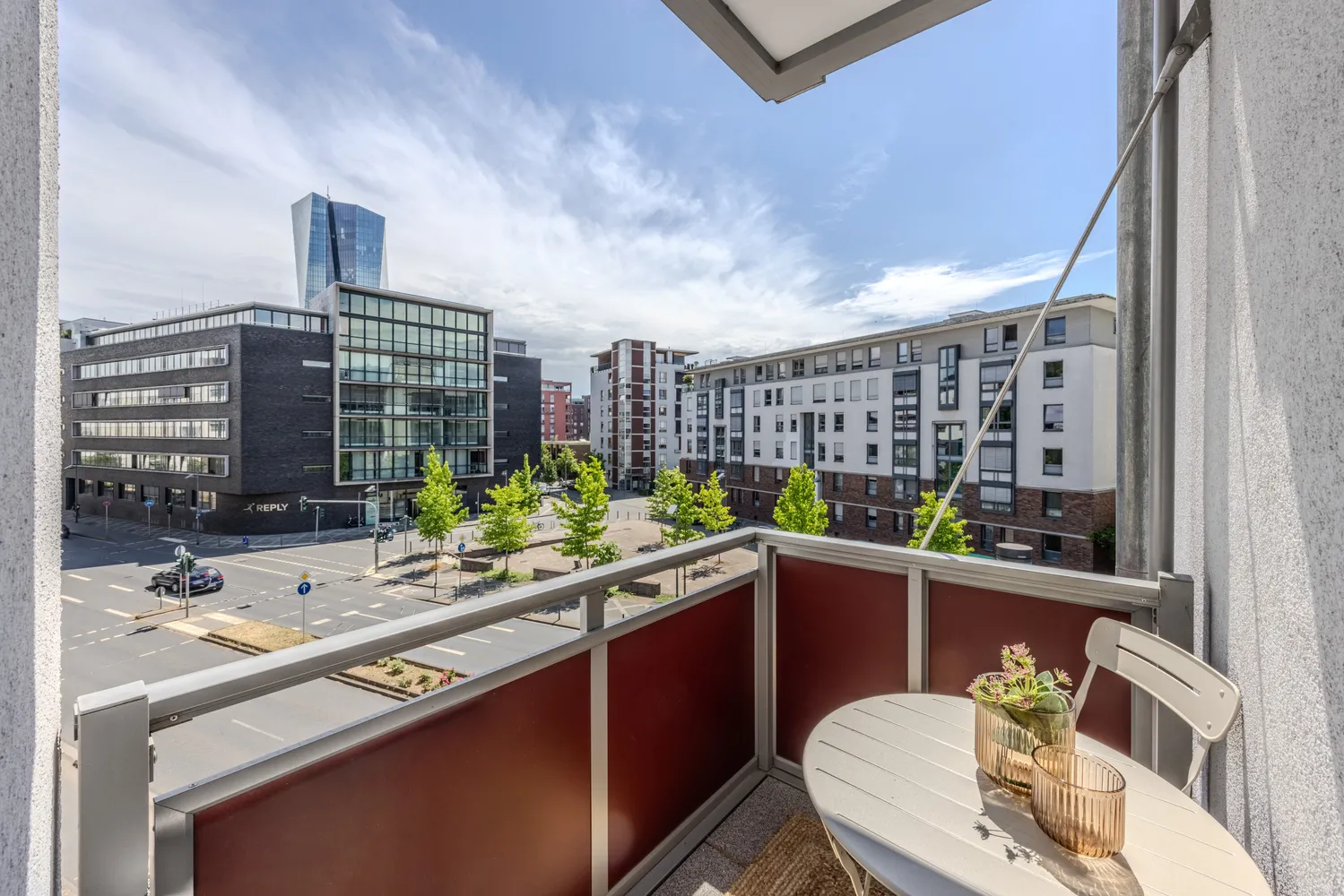 1 Zimmer Wohnung mit 30 m² in Frankfurt am Main – Bild 8