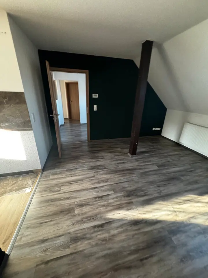 2 Zimmer Wohnung mit 65 m² in Sangerhausen – Bild 2
