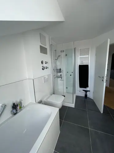2 Zimmer Wohnung mit 71 m² in München – Bild 7