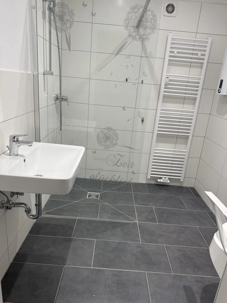 4 Zimmer Wohnung mit 99 m² in Oberhausen – Bild 2