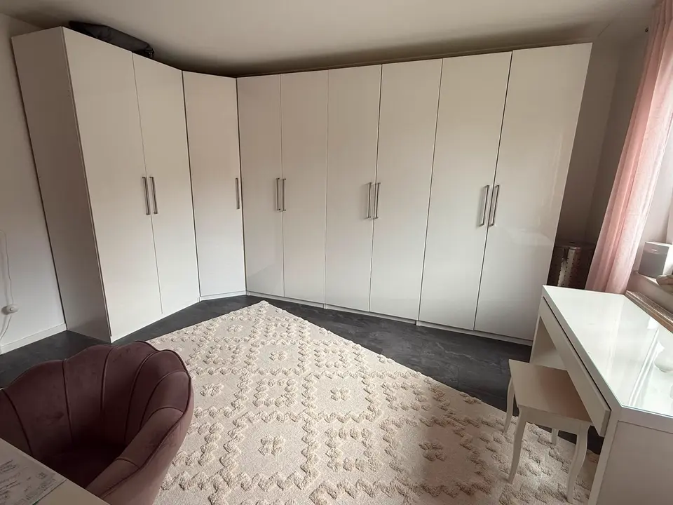 3 Zimmer Wohnung mit 79 m² in Hannover – Bild 2
