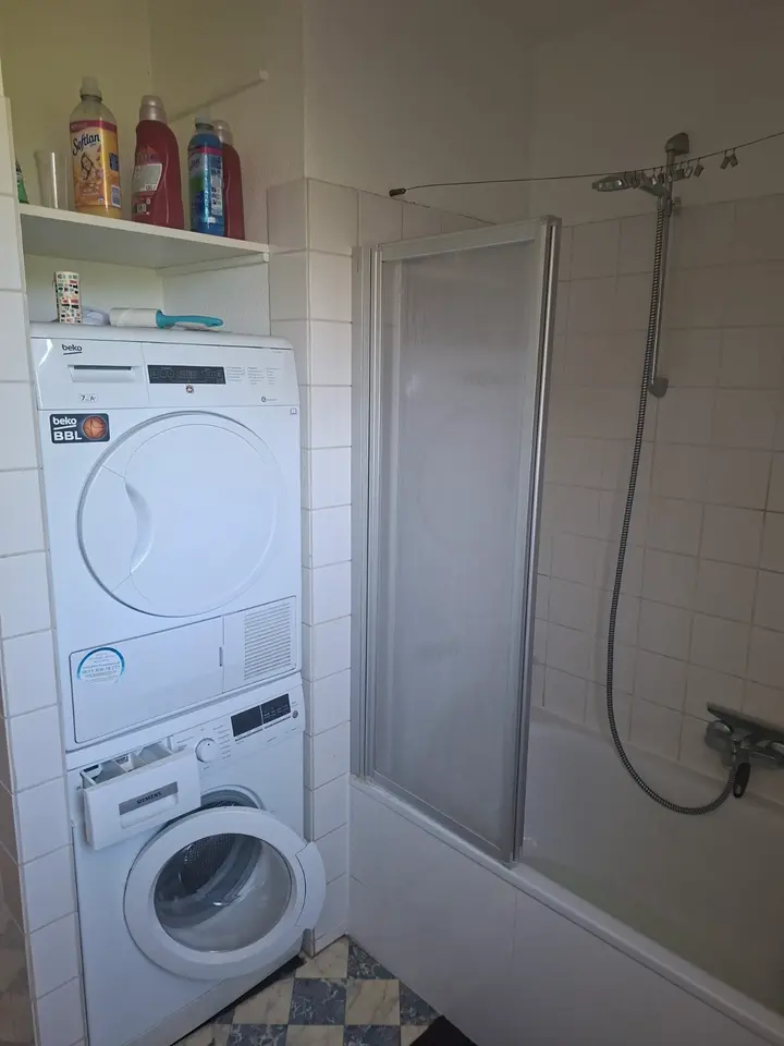WG-Zimmer mit 35 m² in Wiesbaden – Bild 6