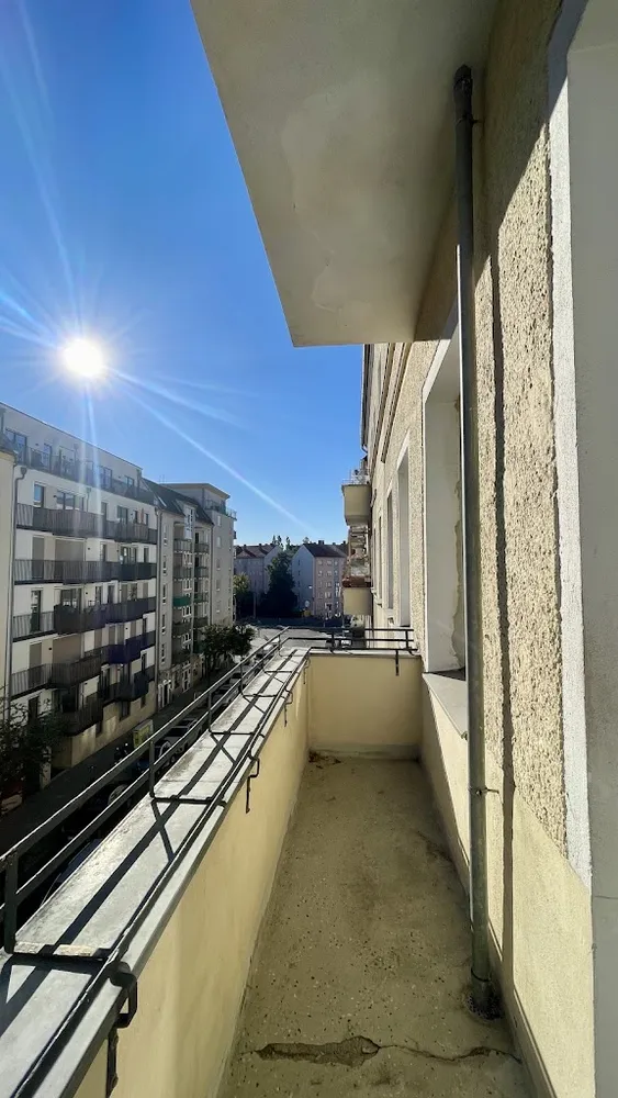 2 Zimmer Wohnung mit 79 m² in Berlin – Bild 3