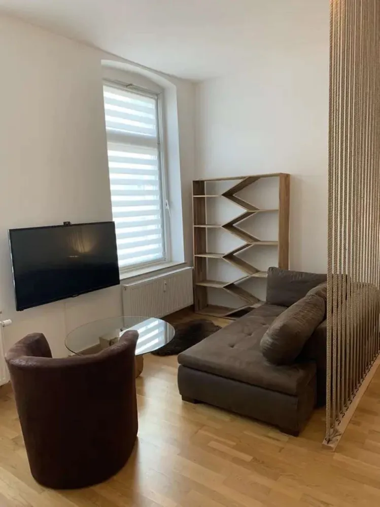 1 Zimmer Wohnung mit 40 m² in Düsseldorf – Bild 2