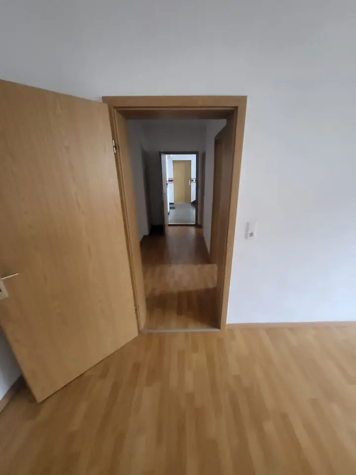 2 Zimmer Wohnung mit 56 m² in Merseburg – Bild 4