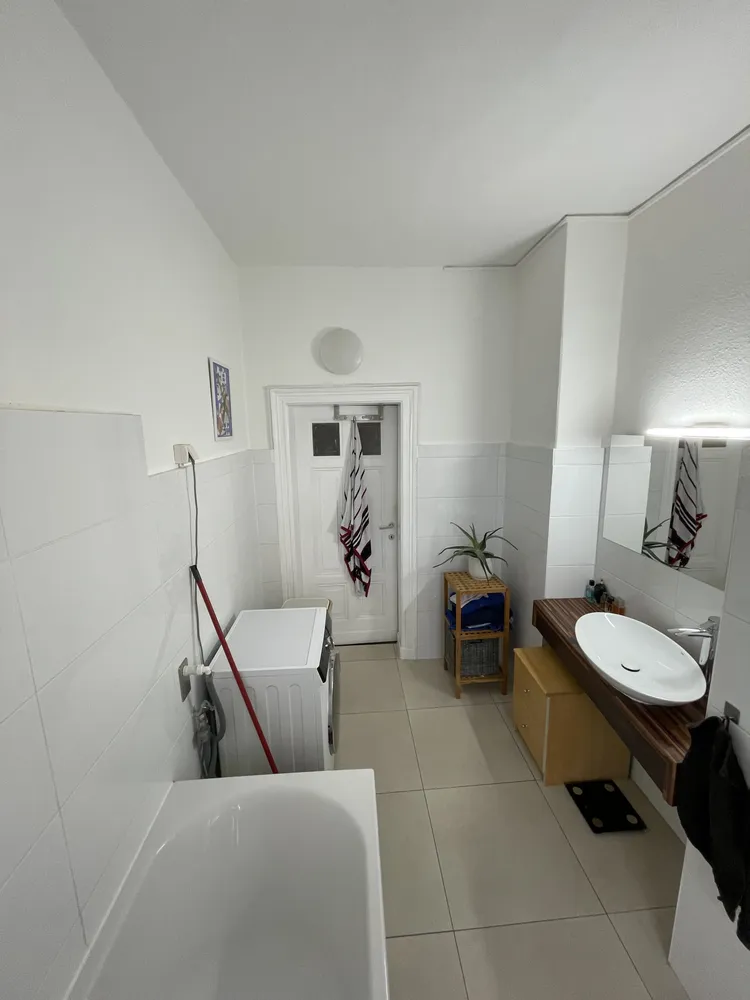 2 Zimmer Wohnung mit 54 m² in Halle (Saale) – Bild 4