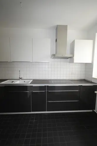 3 Zimmer Wohnung mit 100 m² in Düsseldorf – Bild 6