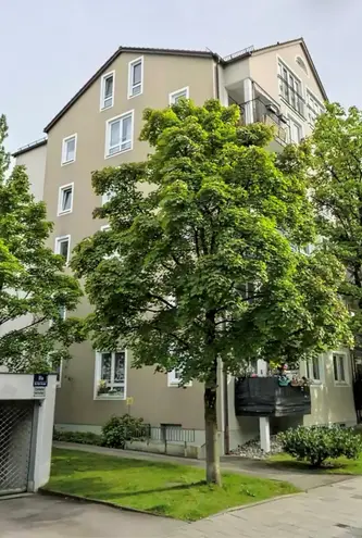 2 Zimmer Wohnung mit 75 m² in München – Bild 2