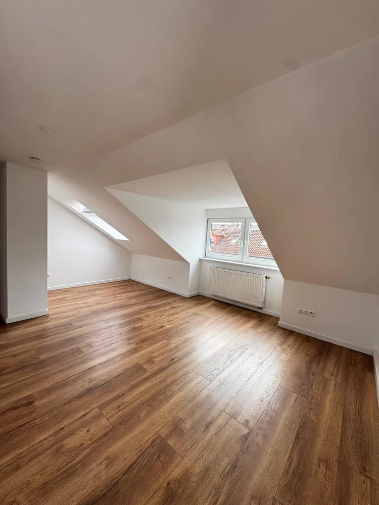 2 Zimmer Wohnung mit 38 m² in Augsburg – Bild 2