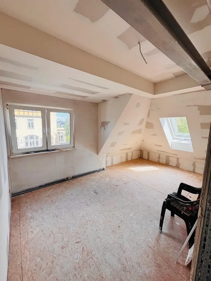 5 Zimmer Wohnung mit 115 m² in Dresden – Bild 1