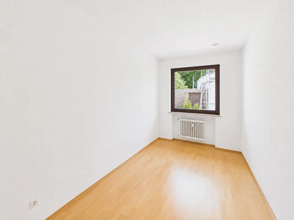 4 Zimmer Wohnung mit 100 m² in Frechen – Bild 3