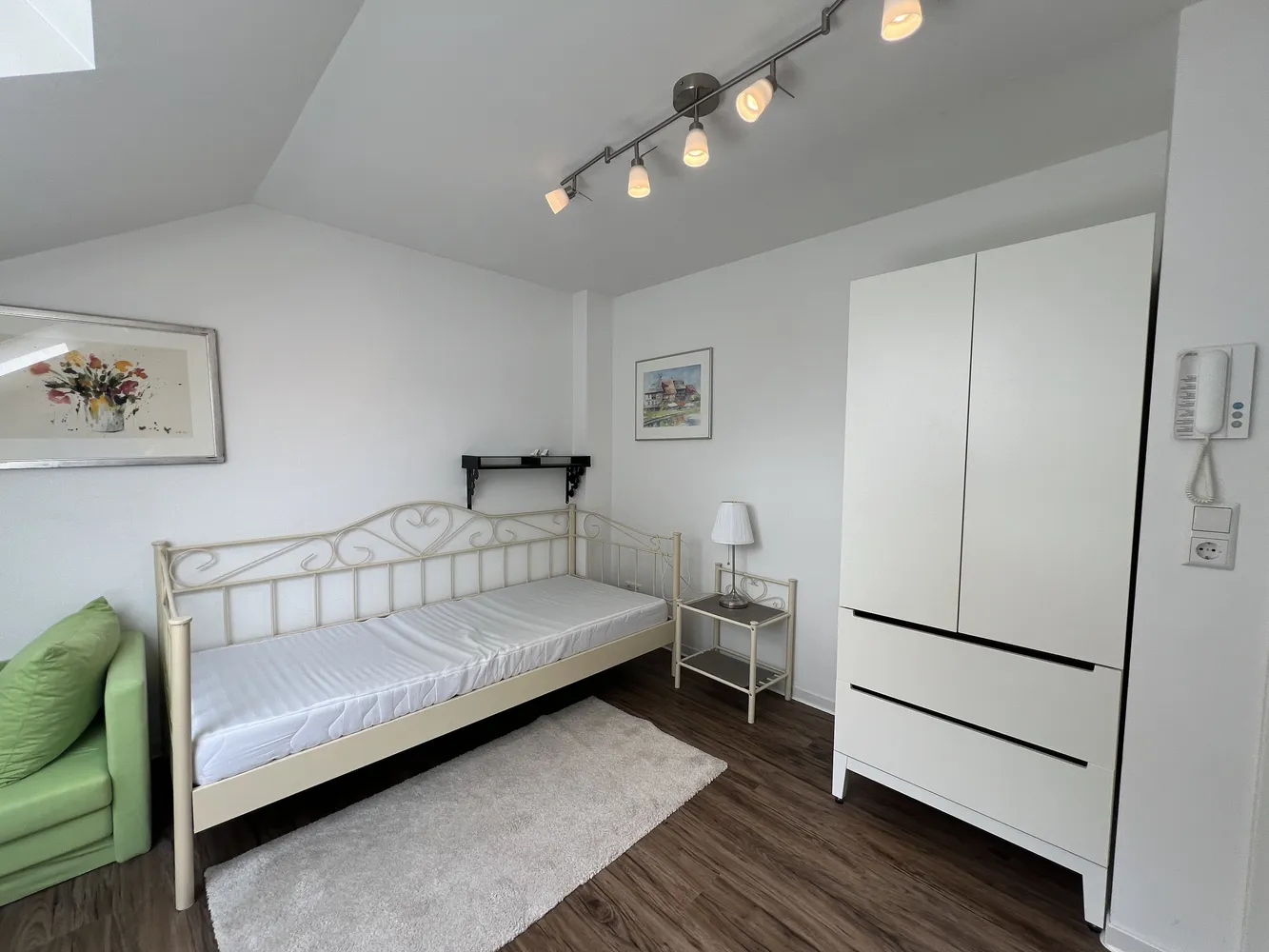 1 Zimmer Wohnung mit 22 m² in Stuttgart – Bild 2