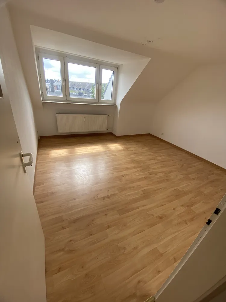 3 Zimmer Wohnung mit 78 m² in Düsseldorf – Bild 6
