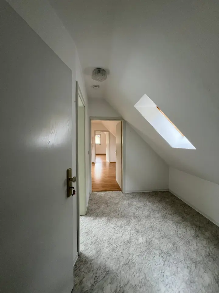 2 Zimmer Wohnung mit 30 m² in Eschwege – Bild 3