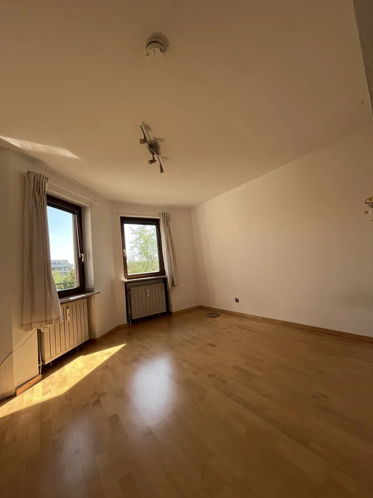 5 Zimmer Wohnung mit 100 m² in München – Bild 1