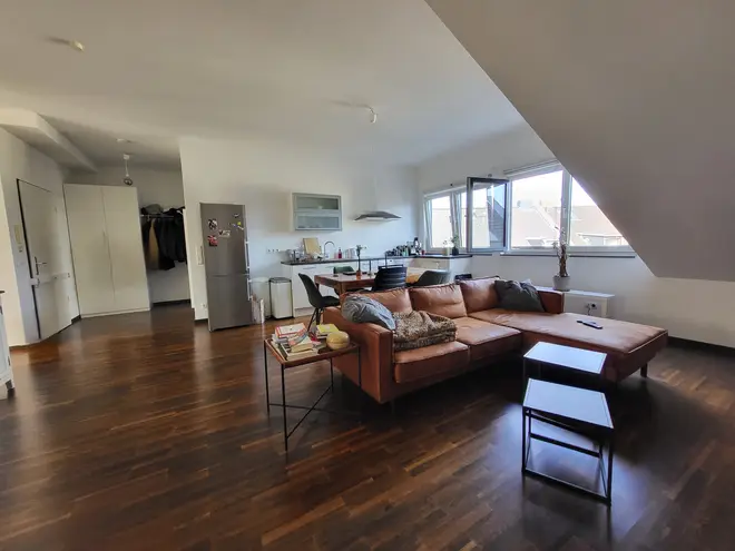 2 Zimmer Wohnung mit 71 m² in Köln – Bild 3